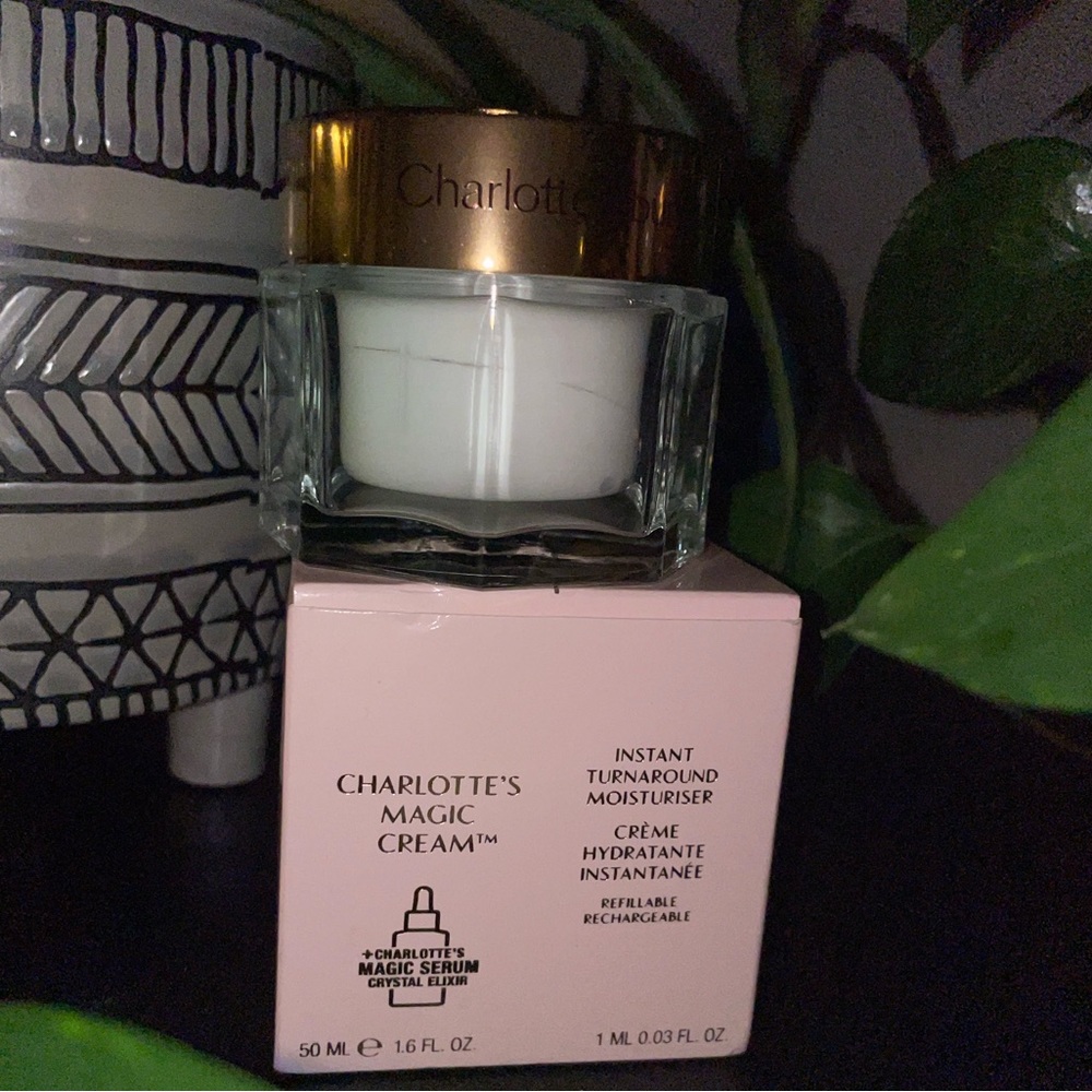 Charlotte Tilbury mini Magic Cream